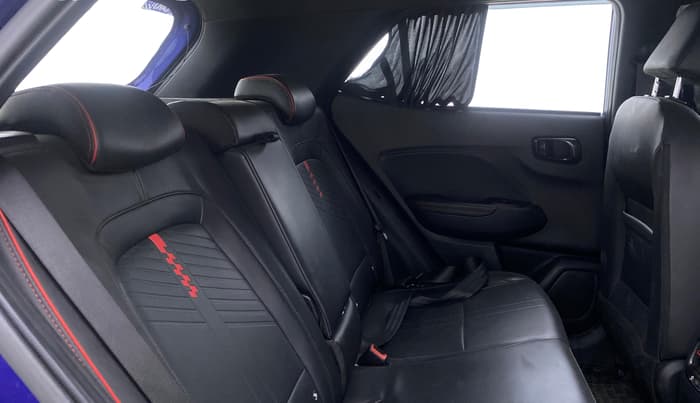 2022 Hyundai VENUE N LINE N8 1.0 TURBO DCT, Petrol, Automatic, 42,040 km, Right Side Rear Door Cabin