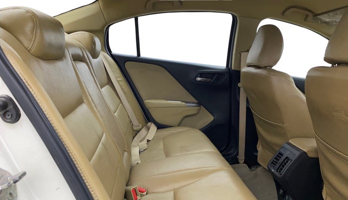 2014 Honda City 1.5L I-DTEC V, Diesel, Manual, 42,512 km, Right Side Rear Door Cabin