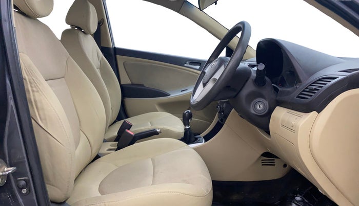 2012 Hyundai Verna FLUIDIC 1.4 VTVT, Petrol, Manual, 1,09,489 km, Right Side Front Door Cabin