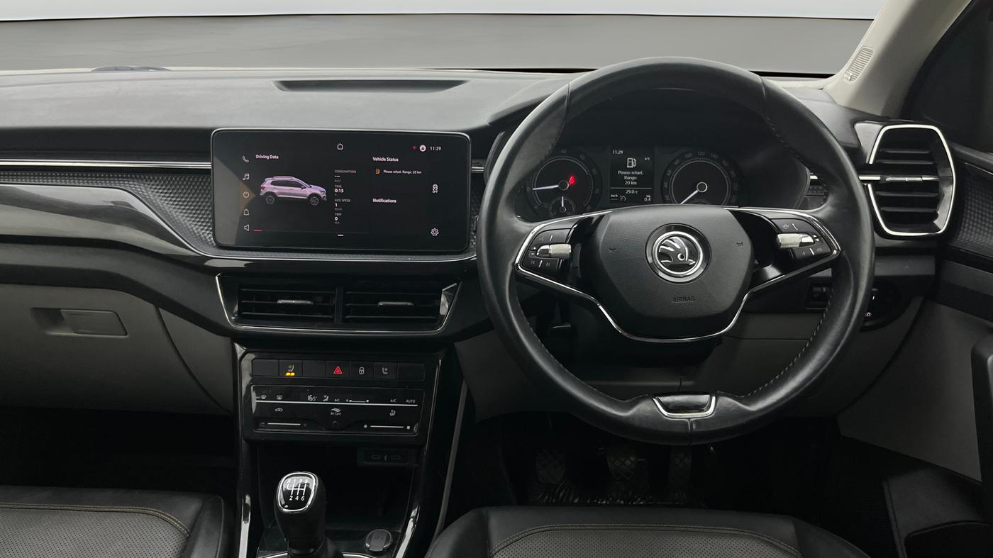 2021 Skoda KUSHAQ STYLE 1.0L TSI MT, Petrol, Manual, 98,136 km, Steering Wheel Close Up