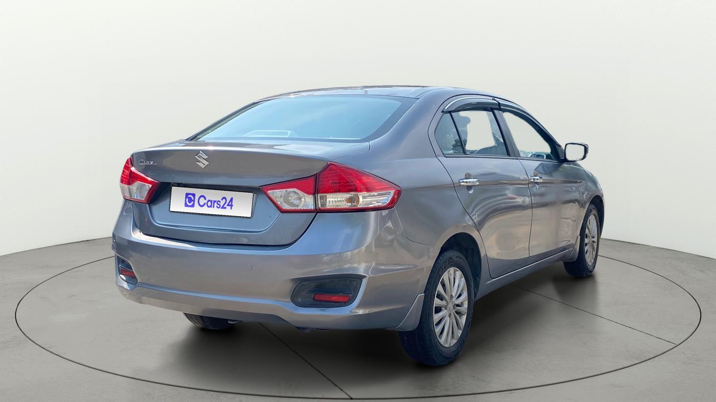 2017 Maruti Ciaz ZETA 1.4  MT PETROL, Petrol, Manual, 14,405 km, Right Back Diagonal