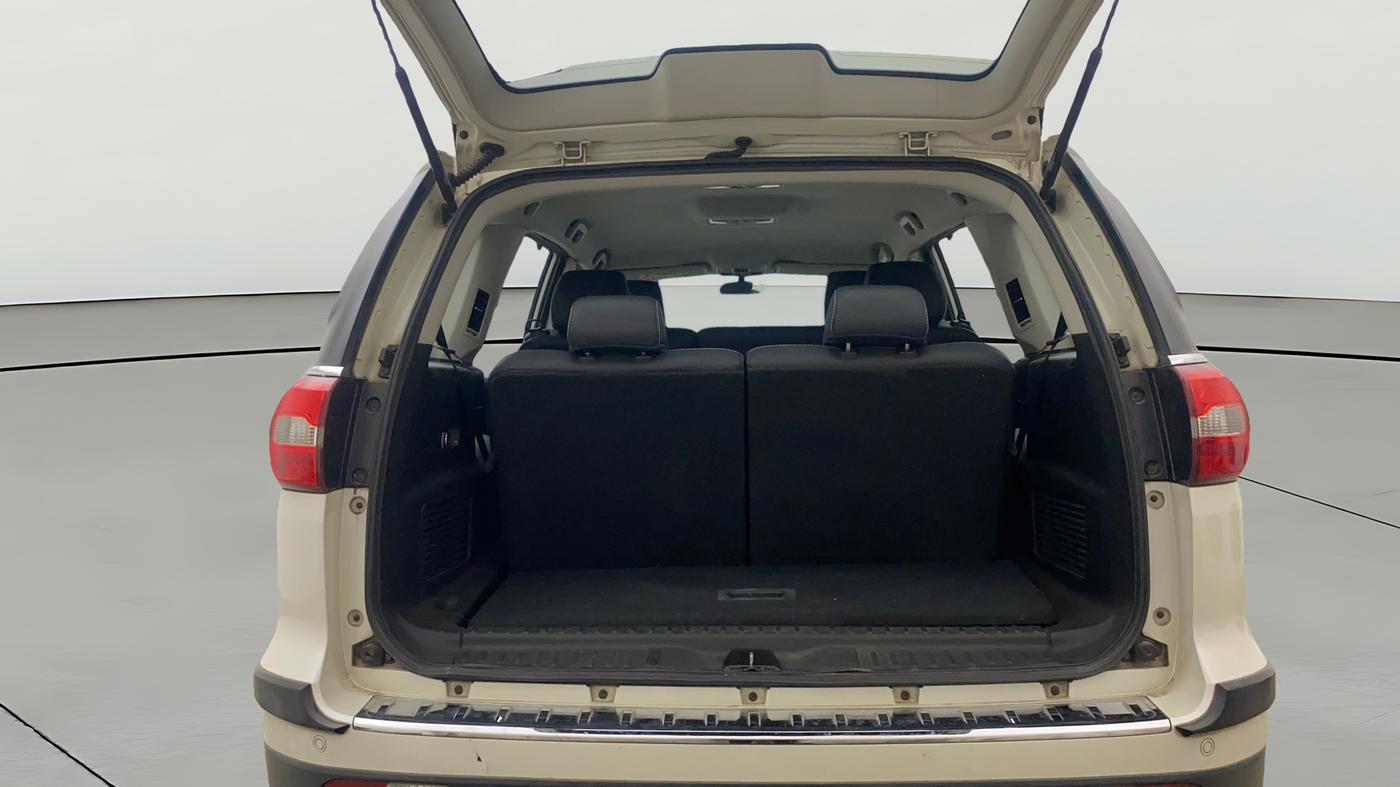 2018 Tata Hexa XT 4X4 7 STR, Diesel, Manual, 1,15,391 km, Boot Open Zoomed View