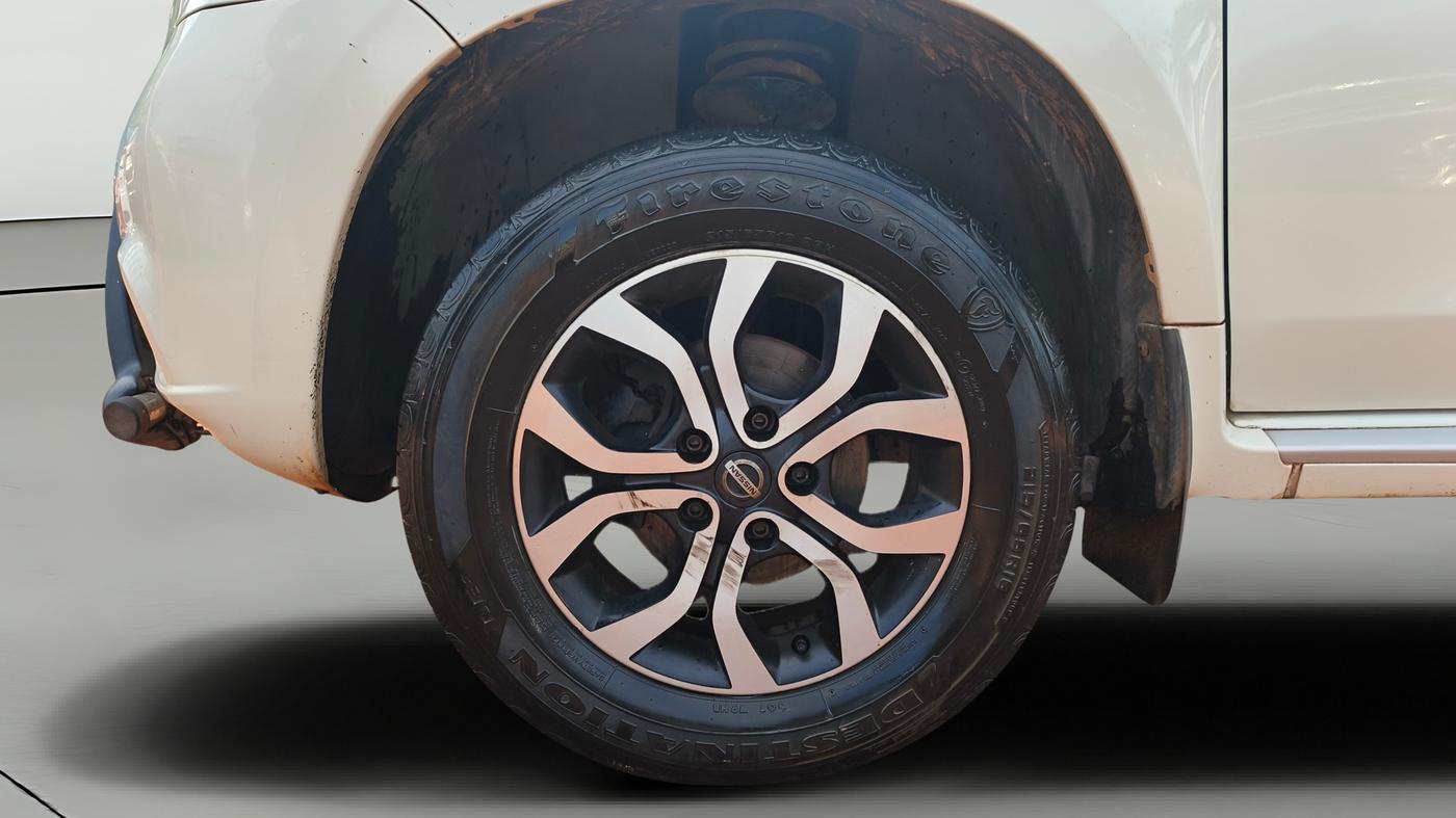 2015 Nissan Terrano XL (D), Diesel, Manual, 90,453 km, Left Front Wheel