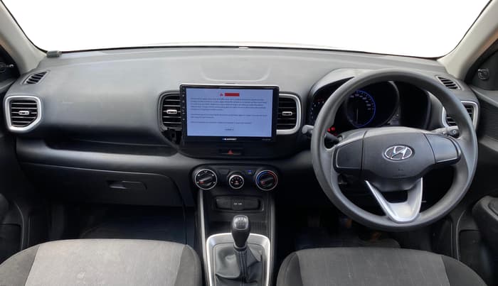 2022 Hyundai VENUE E 1.2, Petrol, Manual, 30,338 km, Dashboard