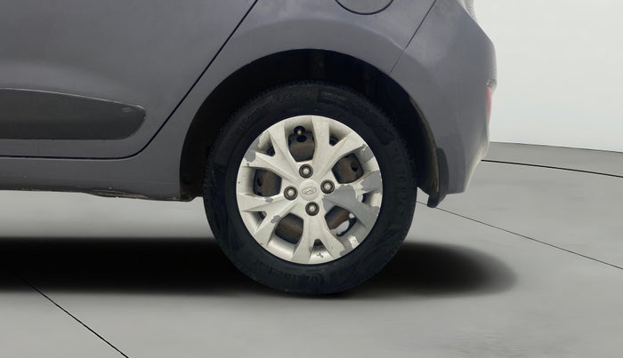 2014 Hyundai Grand i10 SPORTZ 1.1 CRDI, Diesel, Manual, 93,978 km, Left Rear Wheel