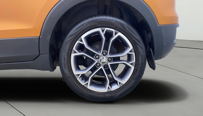 2022 Skoda KUSHAQ STYLE 1.5L TSI MT, Petrol, Manual, 37,396 km, Left Rear Wheel