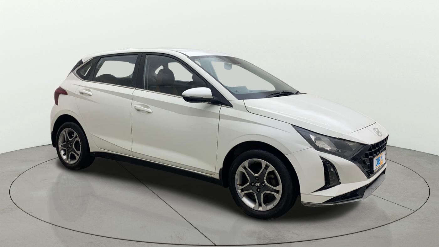 2023 Hyundai NEW I20 SPORTZ 1.2 MT, Petrol, Manual, 26,355 km, SRP