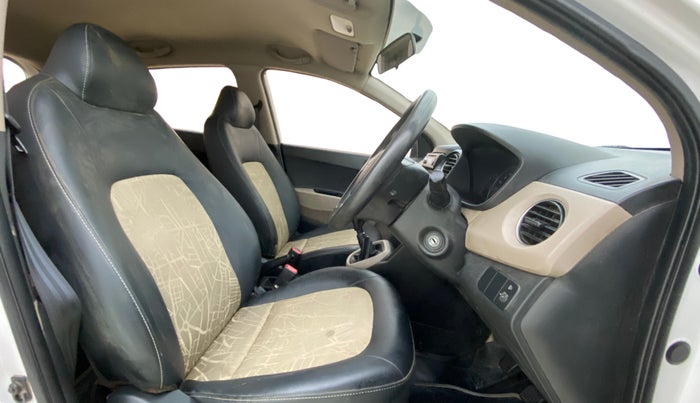 2016 Hyundai Grand i10 MAGNA 1.1 CRDI, Diesel, Manual, 72,207 km, Right Side Front Door Cabin