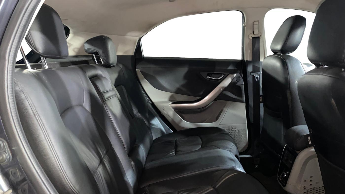 2018 Tata NEXON XZA PLUS PETROL DUAL TONE, Petrol, Automatic, 58,401 km, Right Side Rear Door Cabin