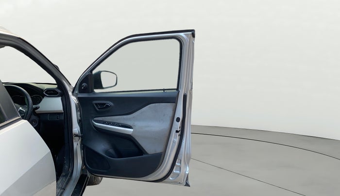 2021 Nissan MAGNITE XE, Petrol, Manual, 24,422 km, RHS Front Door