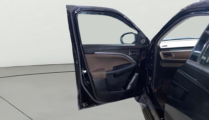 2023 Maruti BREZZA ZXI + SMART HYBRID, Petrol, Manual, 14,576 km, LHS Front Door