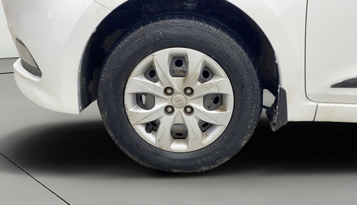 2017 Hyundai Elite i20 SPORTZ 1.4 CRDI, Diesel, Manual, 1,12,064 km, Left Front Wheel