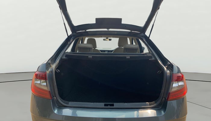 2018 Skoda Octavia 2.0 TDI L&K AT, Diesel, Automatic, 1,47,825 km, Boot Open Zoomed View