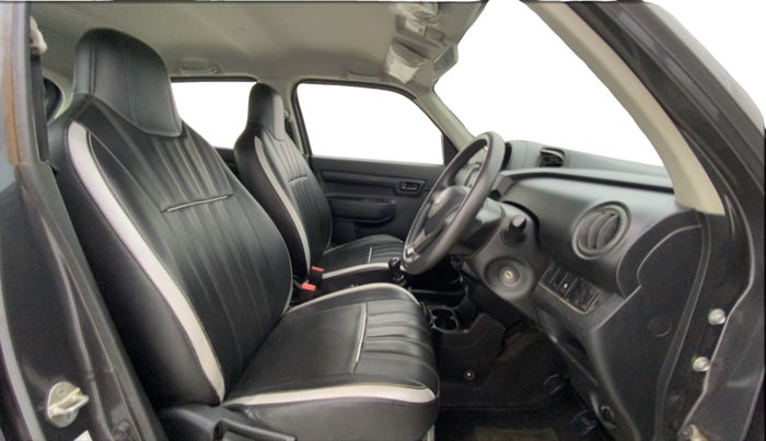 2019 Maruti S PRESSO VXI, Petrol, Manual, 1,10,545 km, Right Side Front Door Cabin