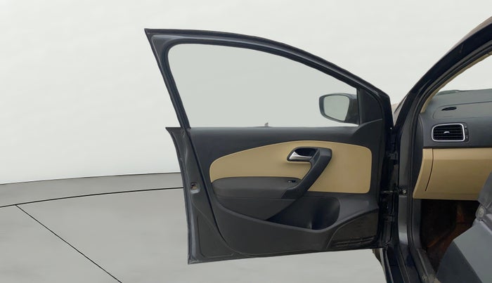 2014 Volkswagen Polo HIGHLINE1.5L, Diesel, Manual, 86,574 km, LHS Front Door