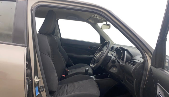2018 Maruti Swift VXI, Petrol, Manual, 1,19,894 km, Right Side Front Door Cabin