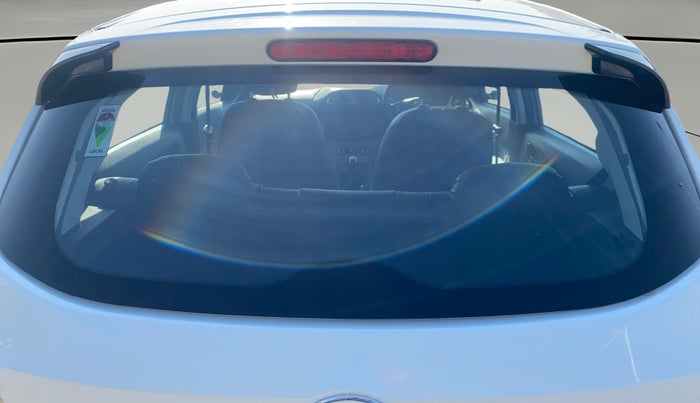 2022 Tata Tiago XT (O) PETROL, Petrol, Manual, 30,136 km, Rear Windshield