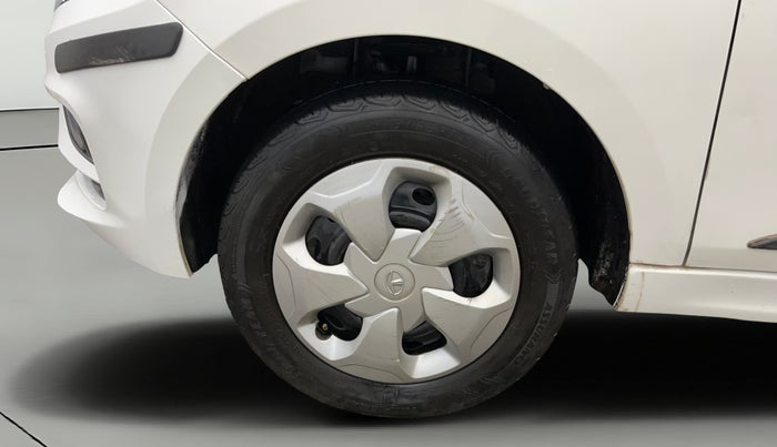 2022 Tata Tiago XT CNG, CNG, Manual, 27,376 km, Left Front Wheel