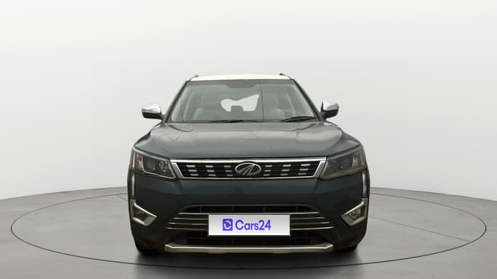 2021 Mahindra XUV300 W8 (O) 1.2 PETROL, Petrol, Manual, 68,054 km, Front