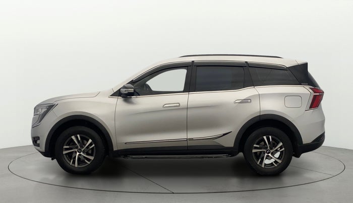 2022 Mahindra XUV700 AX 3 D MT 7 STR, Diesel, Manual, 1,31,555 km, Left Side