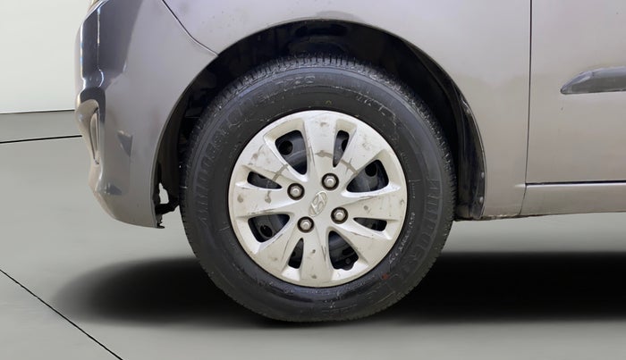 2013 Hyundai i10 MAGNA 1.2, CNG, Manual, 91,614 km, Left Front Wheel