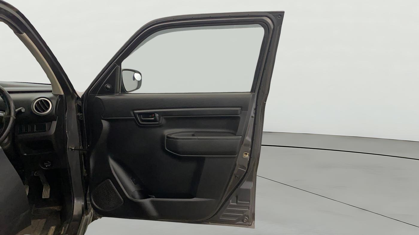 2020 Maruti S PRESSO VXI+, Petrol, Manual, 58,411 km, RHS Front Door