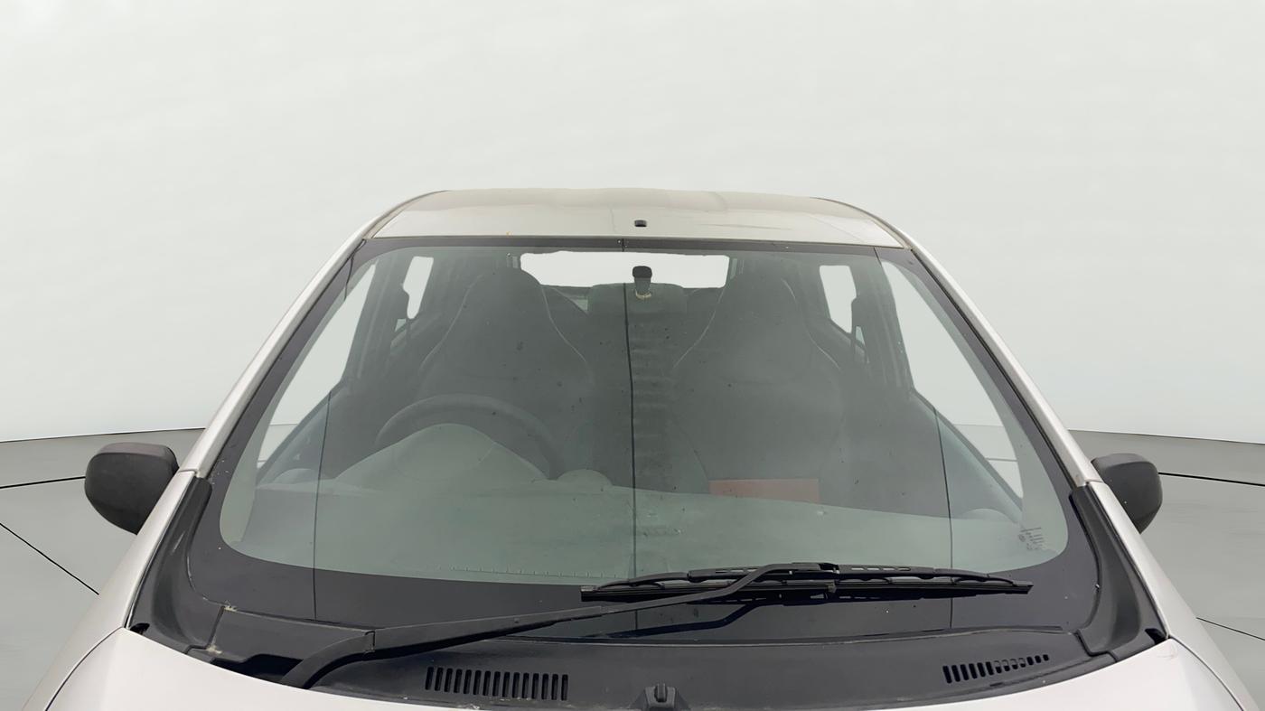 2018 Datsun Go A, Petrol, Manual, 39,343 km, Front Windshield