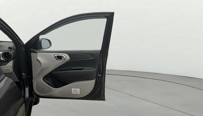 2021 Hyundai GRAND I10 NIOS SPORTZ 1.2 KAPPA VTVT CNG, CNG, Manual, 38,277 km, RHS Front Door