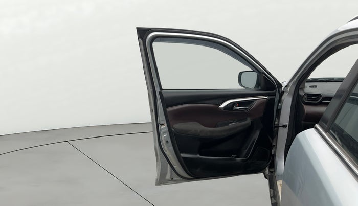 2024 Maruti Grand Vitara DELTA SMART HYBRID, Petrol, Manual, 47,995 km, LHS Front Door