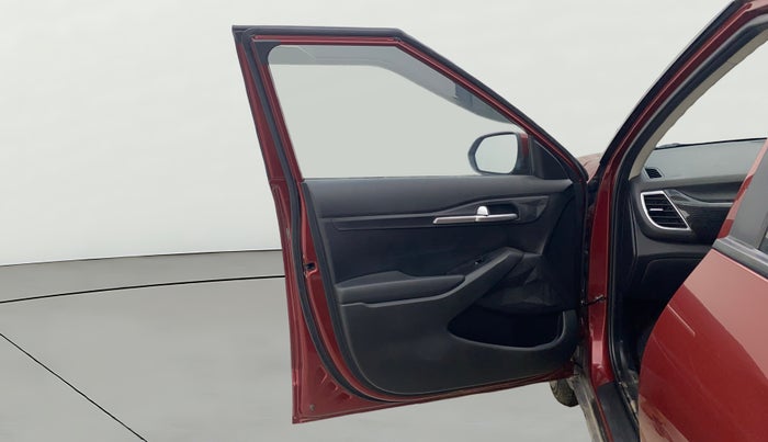 2021 KIA SELTOS HTK PLUS 1.5, Petrol, Manual, 31,378 km, LHS Front Door