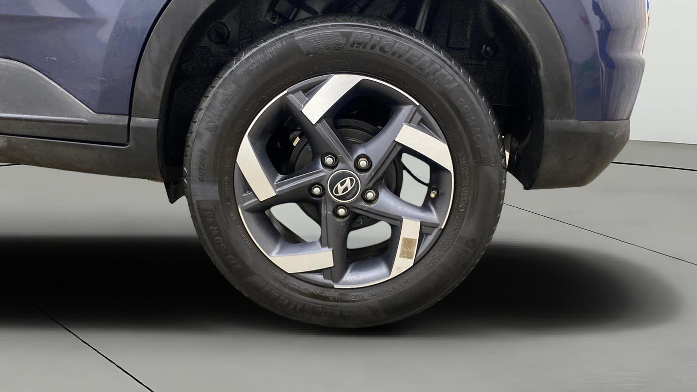2021 Hyundai VENUE SX 1.5 CRDI, Diesel, Manual, 85,964 km, Left Rear Wheel