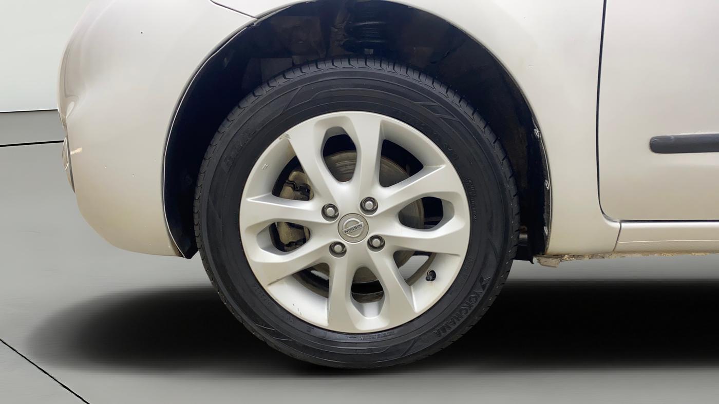 2016 Nissan Micra XV CVT, Petrol, Automatic, 74,634 km, Left Front Wheel