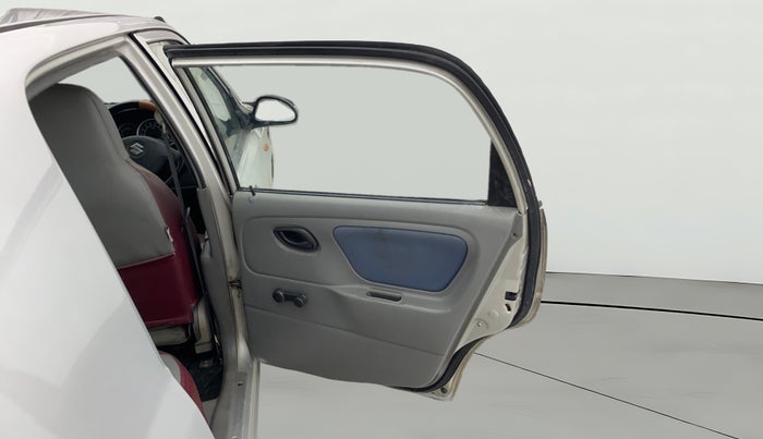 2014 Maruti Alto K10 VXI, Petrol, Manual, 90,176 km, RHS Rear Door
