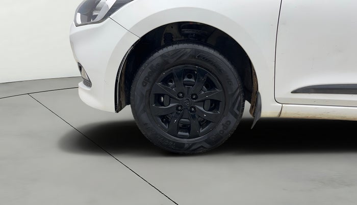 2015 Hyundai Elite i20 SPORTZ 1.2, Petrol, Manual, 83,901 km, Left Front Wheel