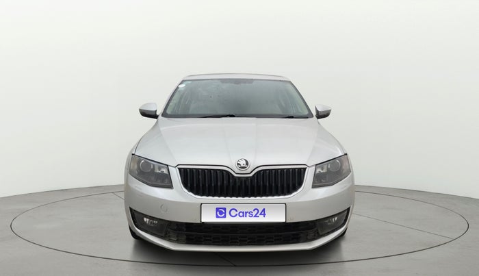 2016 Skoda Octavia AMBITION PLUS AT 1.8 TSI, Petrol, Automatic, 92,840 km, Front