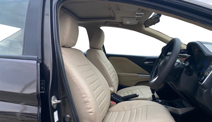 2015 Honda City 1.5L I-VTEC VX, Petrol, Manual, 1,02,170 km, Right Side Front Door Cabin