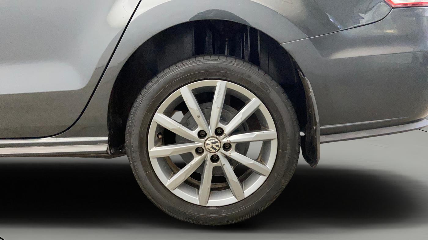 2021 Volkswagen Vento HIGHLINE PLUS 1.0L TSI AT, Petrol, Automatic, 68,261 km, Left Rear Wheel