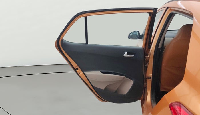 2016 Hyundai Grand i10 ASTA (O) 1.2 KAPPA VTVT, Petrol, Manual, 39,932 km, LHS Rear Door