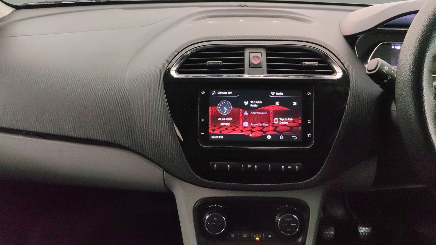 2020 Tata Tiago XZ PLUS DUAL TONE PETROL, Petrol, Manual, 35,421 km, Air Conditioner