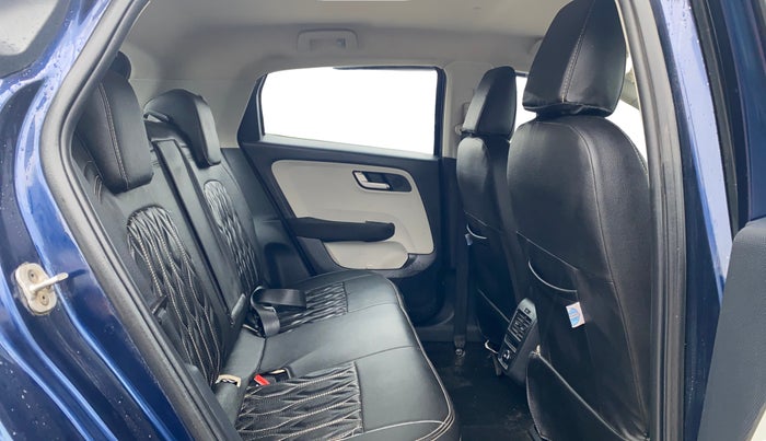 2023 Tata ALTROZ XZ PLUS PETROL, Petrol, Manual, 10,449 km, Right Side Rear Door Cabin