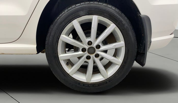 2018 Volkswagen Ameo HIGHLINE PLUS 1.0L 16 ALLOY, Petrol, Manual, 1,14,764 km, Left Rear Wheel