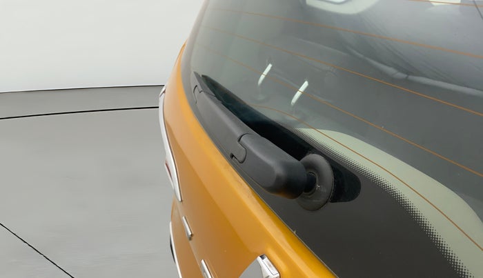 2022 Renault TRIBER RXZ AMT, Petrol, Automatic, 8,177 km, Rear Wiper