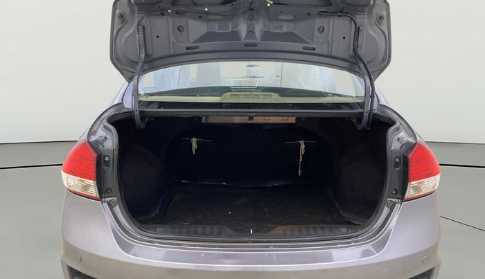 2014 Maruti Ciaz ZXI, Petrol, Manual, 99,672 km, Boot Open Zoomed View