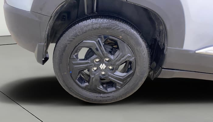 2024 Maruti BREZZA ZXI S-CNG, CNG, Manual, 28,680 km, Right Rear Wheel