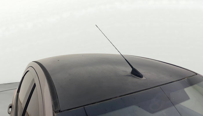 2016 Tata Tiago XZ PETROL, Petrol, Manual, 1,25,966 km, Roof