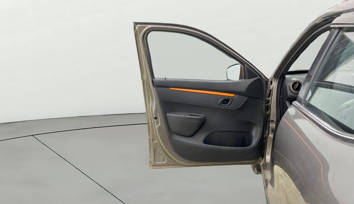 2019 Renault Kwid CLIMBER 1.0 AMT, Petrol, Automatic, 28,952 km, LHS Front Door