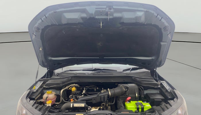 2021 Mahindra XUV300 W4 1.2 PETROL, Petrol, Manual, 34,008 km, Open Bonet