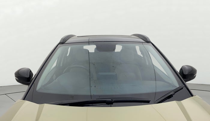 2022 Tata NEXON XZA PLUS (PREMIUM) KAZIRANGA DIESEL, Diesel, Automatic, 33,130 km, Front Windshield