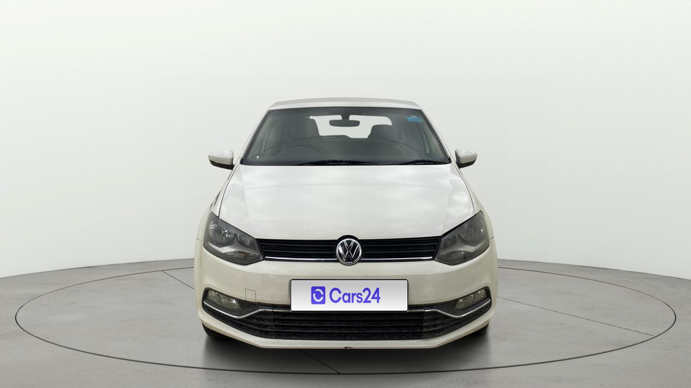 2016 Volkswagen Polo HIGHLINE1.2L, Petrol, Manual, 44,803 km, Front