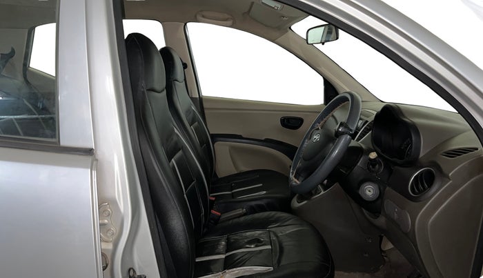 2014 Hyundai i10 MAGNA 1.1, Petrol, Manual, 23,765 km, Right Side Front Door Cabin